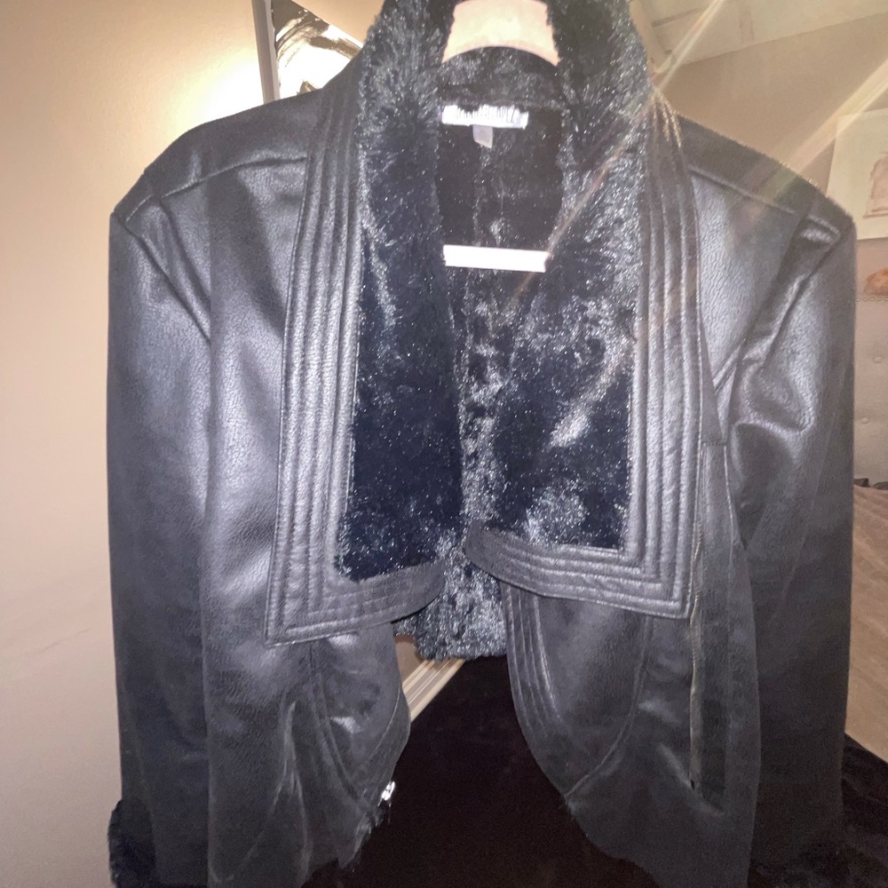 Faux leather faux fur cropped biker jacket